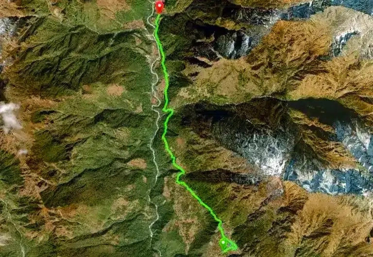 Lukla to Phakding Trail