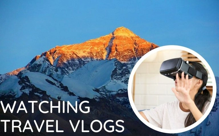 watching-travel-blogs.webp